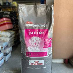 Performance Dog Junior  x 15 kg