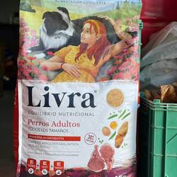 LIVRA Adultos Cordero x 15kg